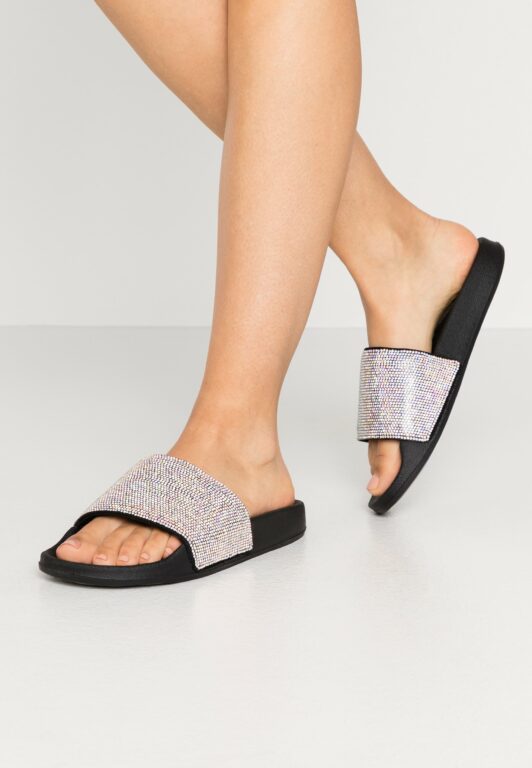 SHINY POP UPS SANDAALIT
